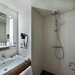Hotel City-west By Ihg