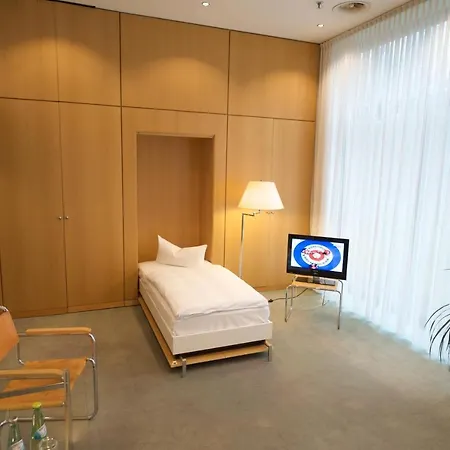 Hotel City-west By Ihg Berlin