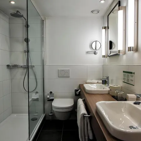 City-west By Ihg Hotel