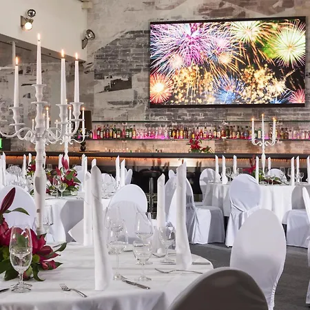 Hotel City-west By Ihg