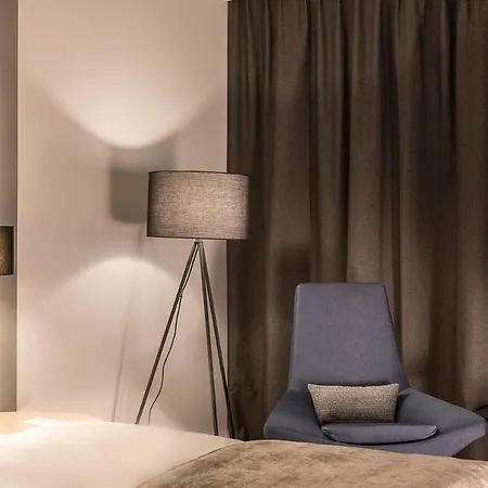 City-west By Ihg Hotel 4*