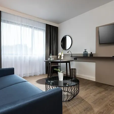 City-west By Ihg 4* Berlim