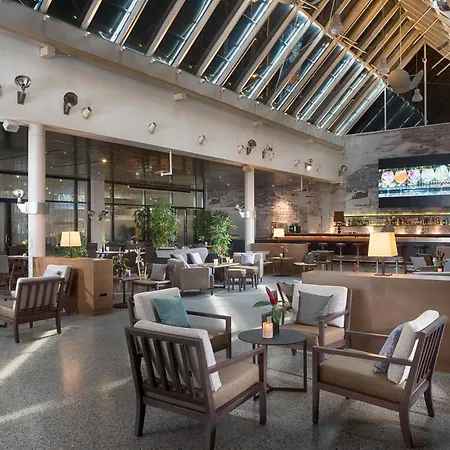 City-west By Ihg Hotel