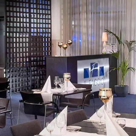 City-west By Ihg Отель 4*