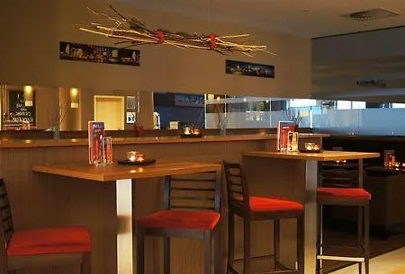 Hotel City-west By Ihg