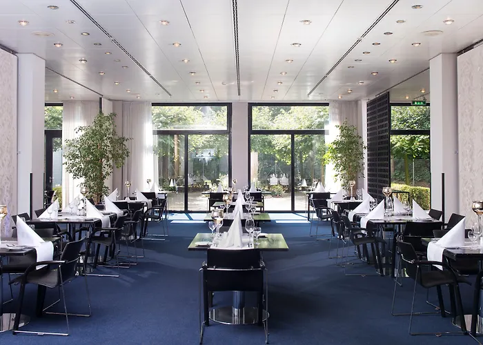 Hotel City-west By Ihg 4*